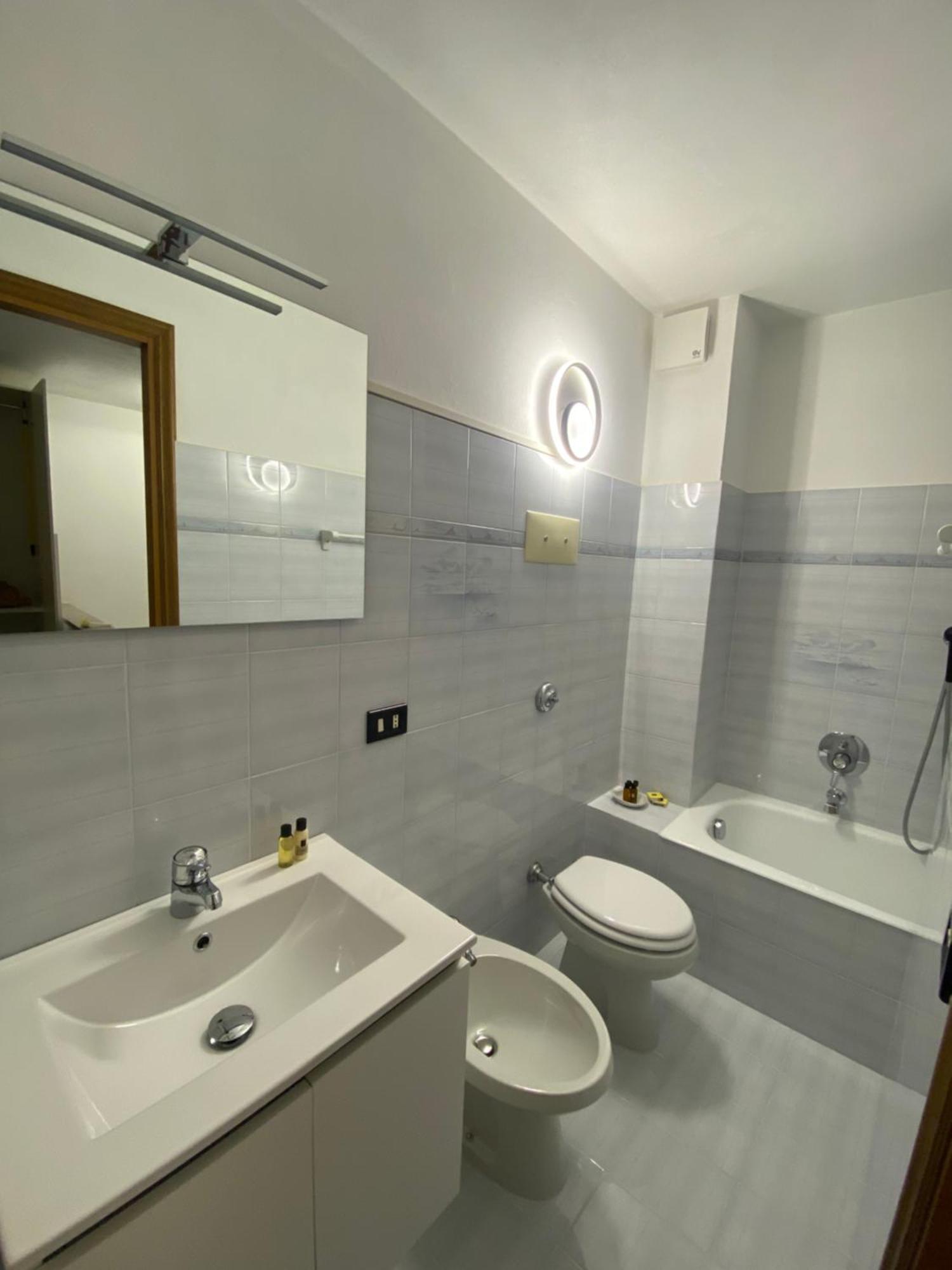 דירות לצנו Tiziana Lake Como View Terraces מראה חיצוני תמונה