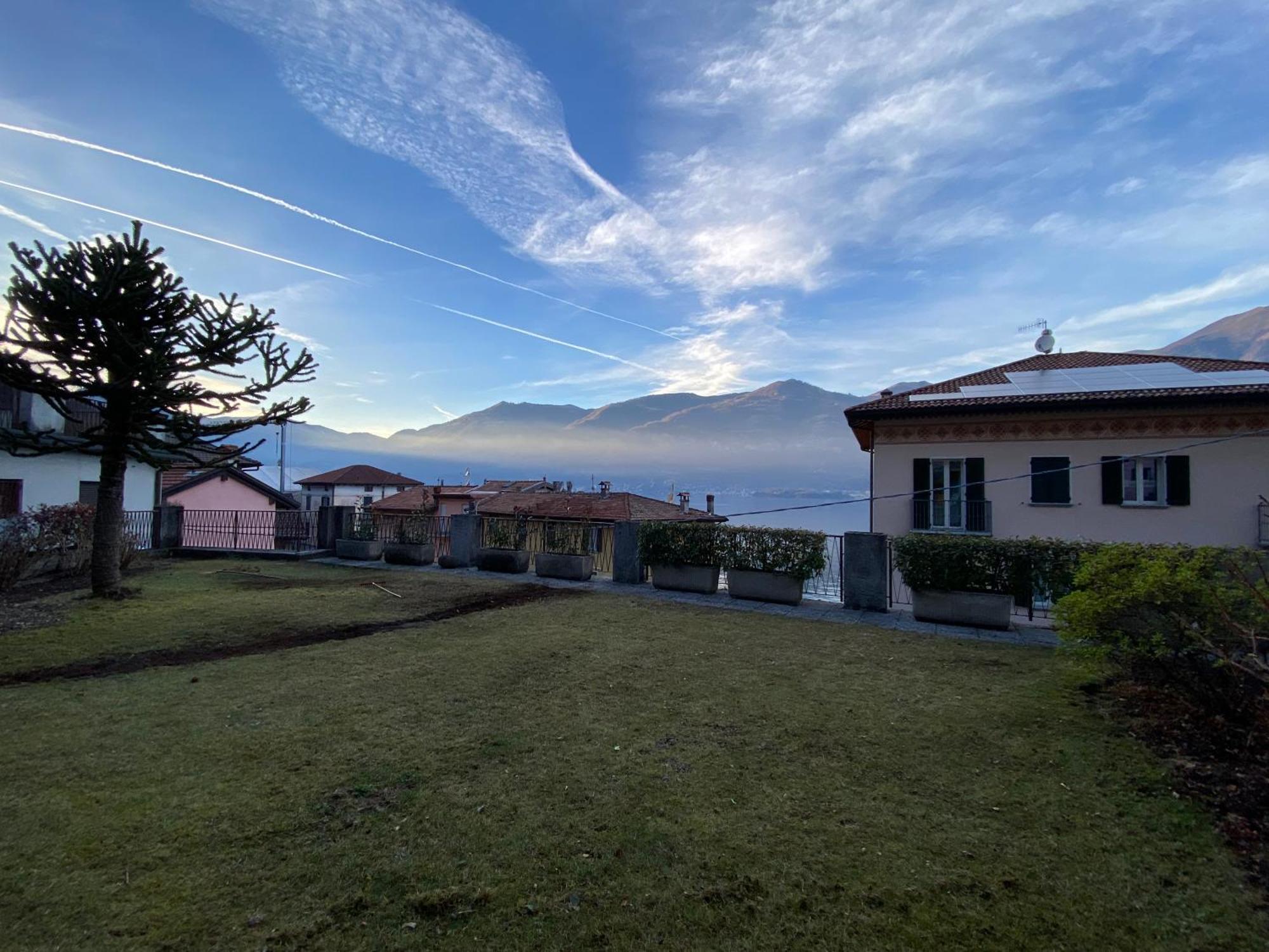 דירות לצנו Tiziana Lake Como View Terraces מראה חיצוני תמונה